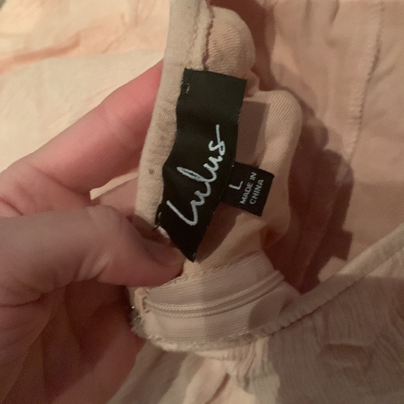 Light pink open back romper - Picture 3 of 3